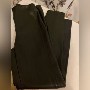 Ann Taylor Black Faux Leather Leggings Size 0P New
